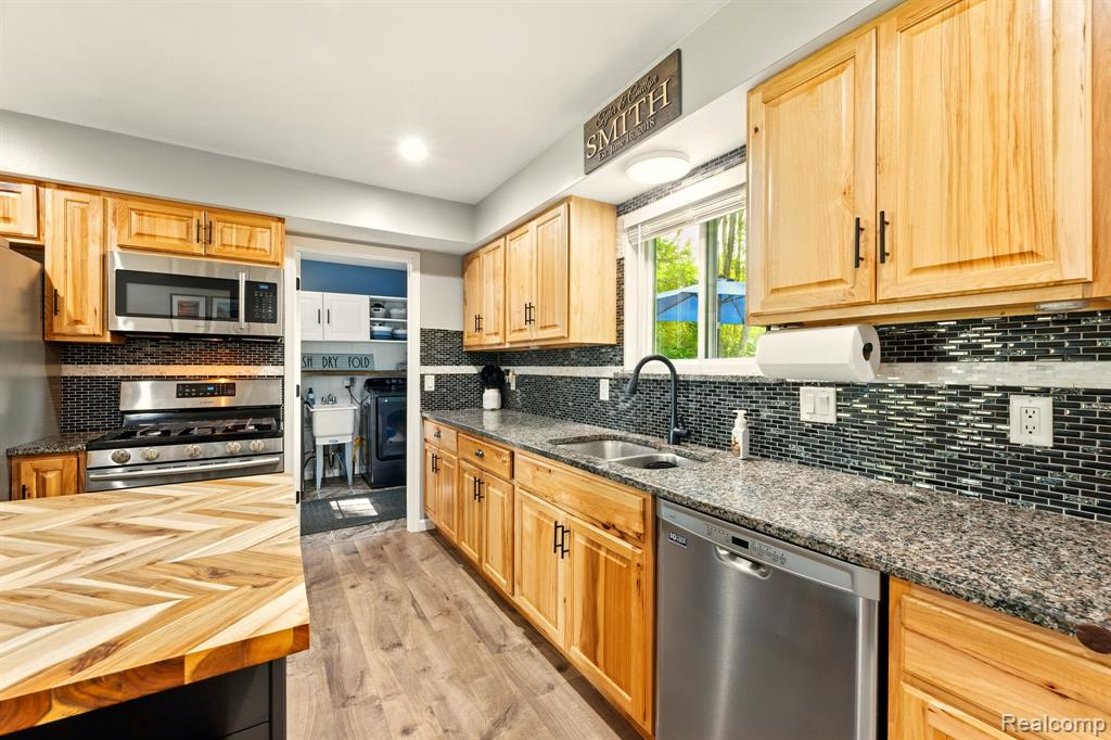 50536 Ryan Road, Shelby Twp, MI 48317 — Photo 4