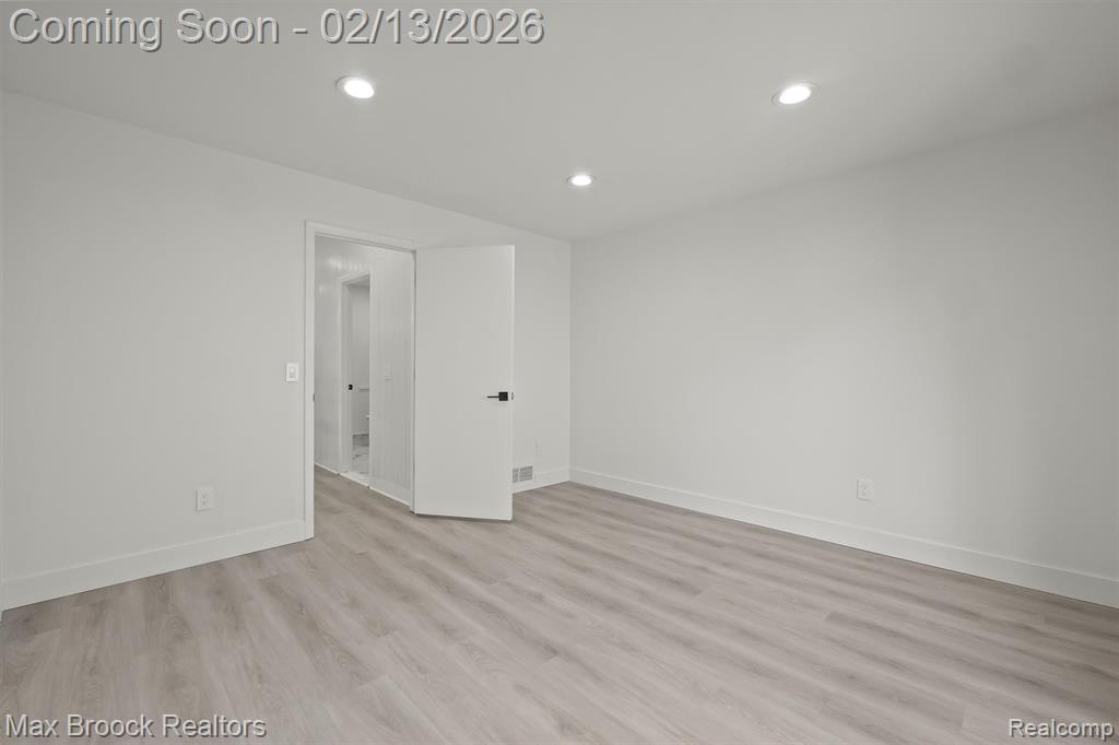4117 Marlwood Drive, West Bloomfield, MI 48323 — Photo 33