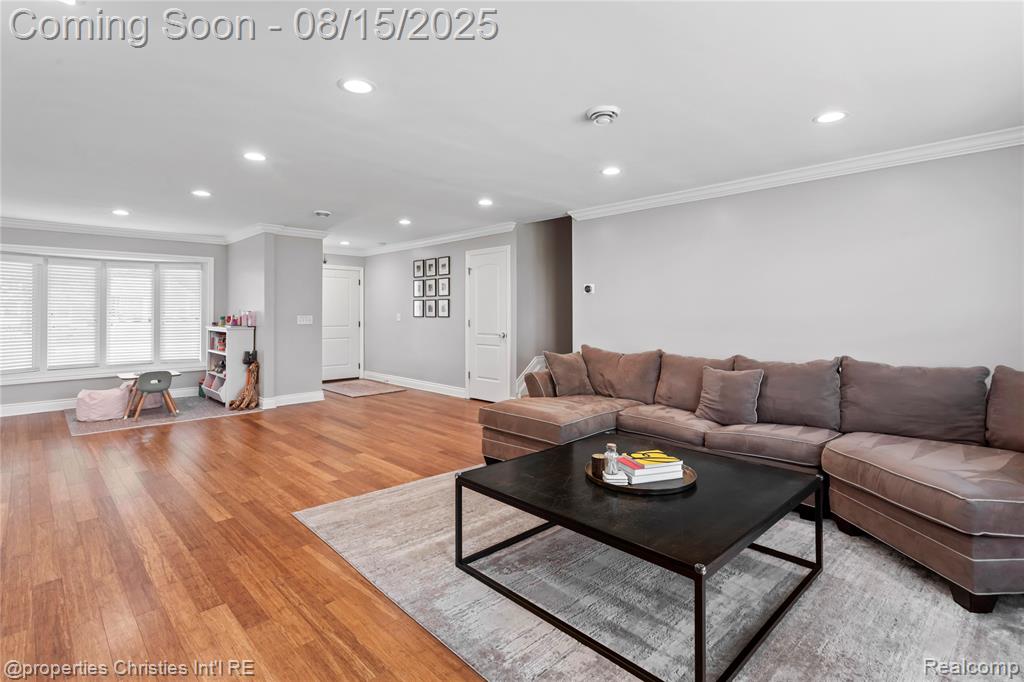5570 Tadworth Place, West Bloomfield, MI — Photo 20