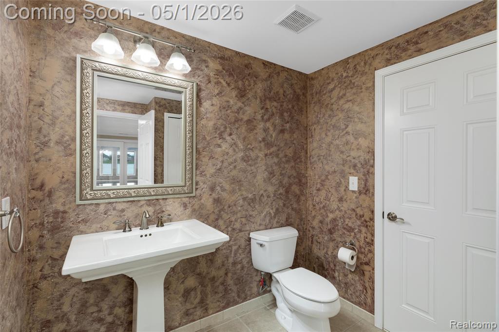 10751 Stoney Point Drive, South Lyon, MI 48178 — Photo 70