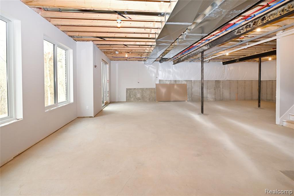 486 Green Hill Lane, Lake Orion, MI — Photo 37