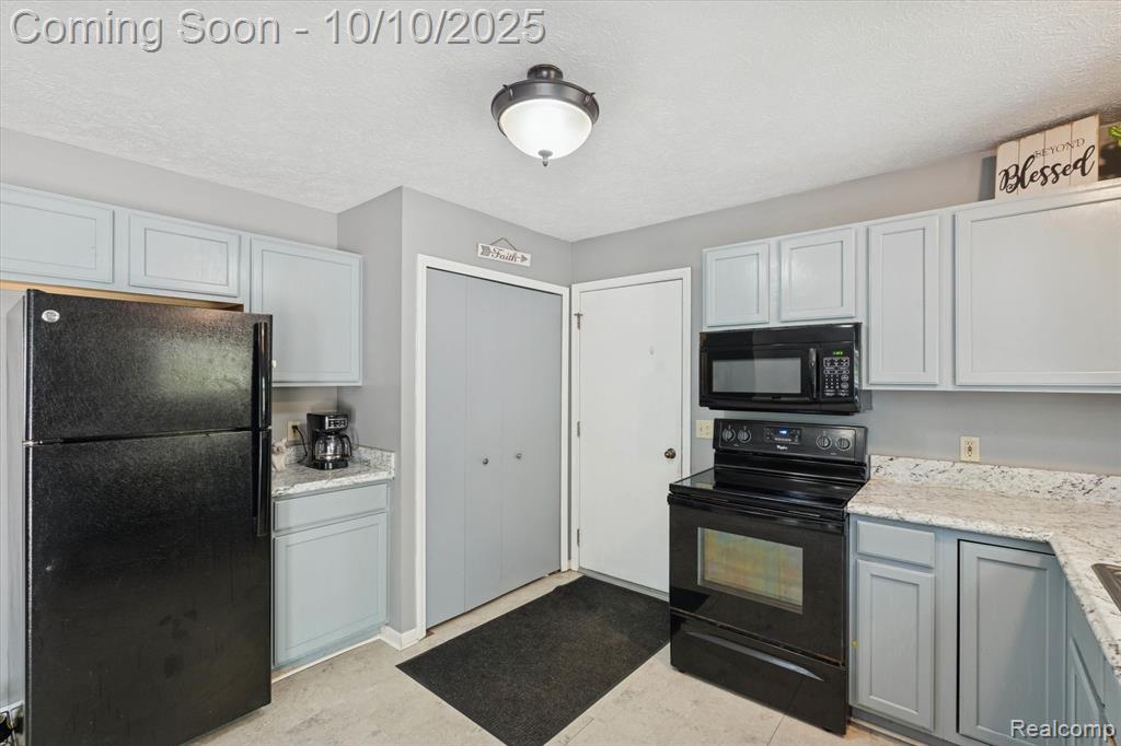5174 Weller Road, Gregory, MI 48137 — Photo 14