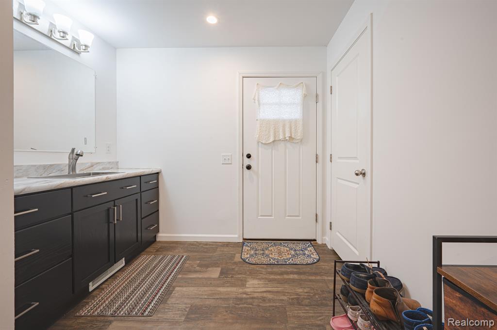 7360 GEDDES Road, Ypsilanti, MI 48198 — Photo 14