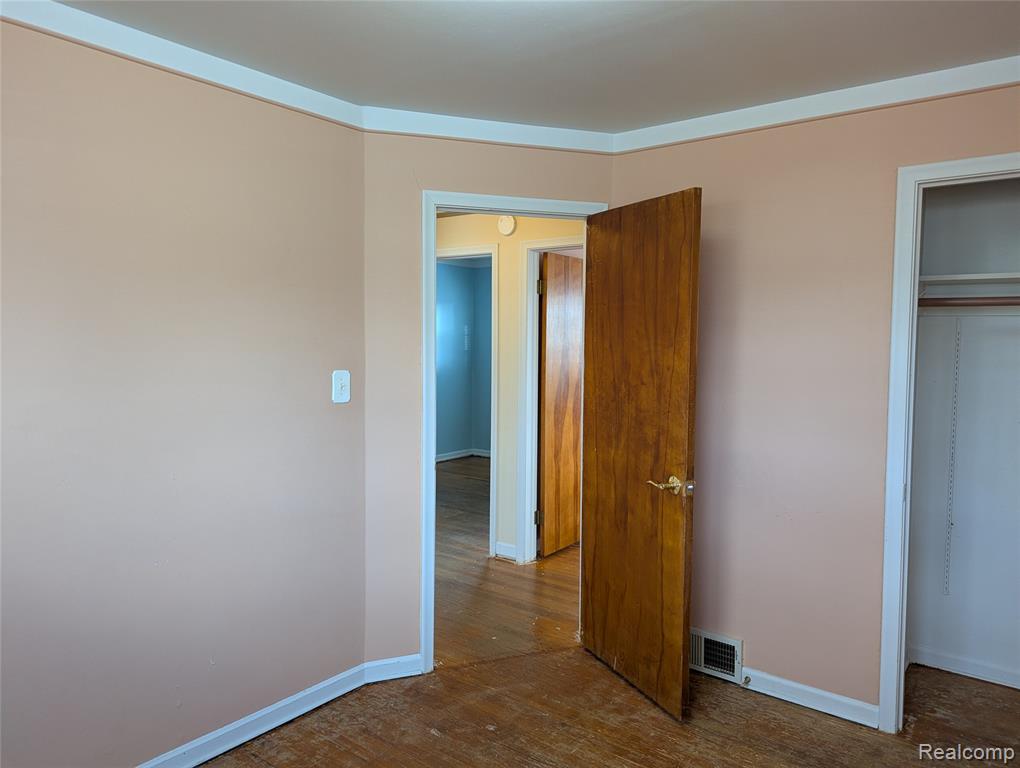 980 Radcliff Street, Garden City, MI — Photo 27
