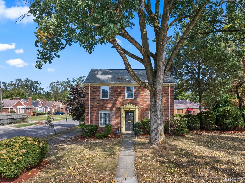 6262 W Outer Drive, Detroit, MI 48235 — front exterior