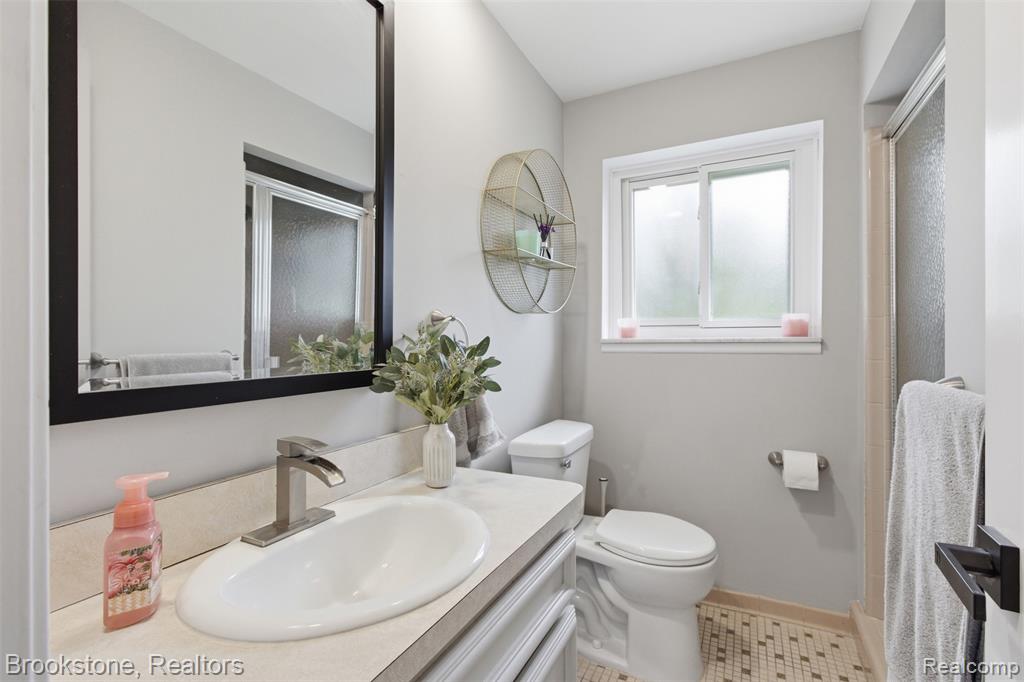 1334 Beemer Court, Oxford, MI 48371 — Photo 25