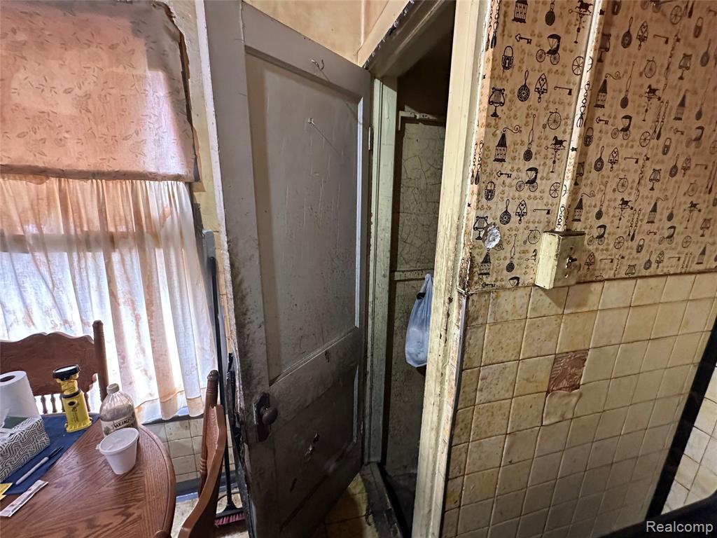 5042 Pennsylvania Street, Detroit, MI 48213 — Photo 49