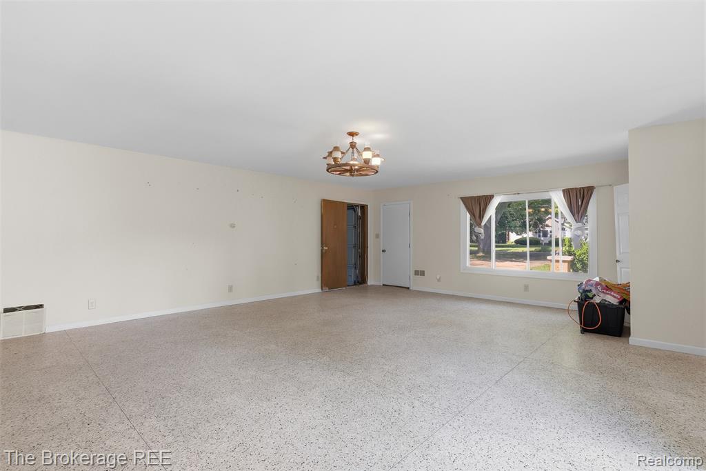 3290 Drexel Avenue, Flint, MI 48506 — Photo 27