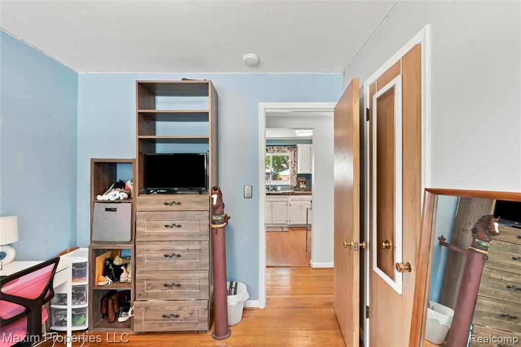 33214 Sheridan Street, Garden City, MI — Photo 13
