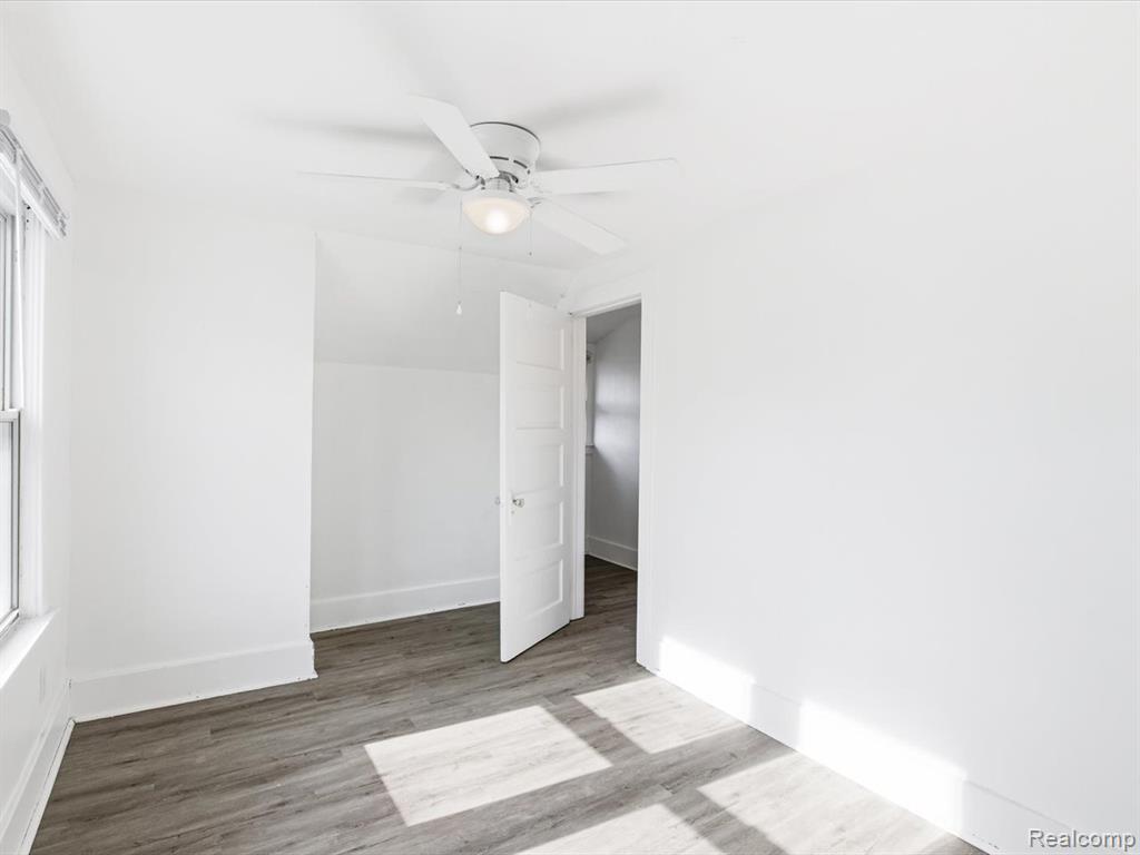 423 16th Street, Port Huron, MI 48060 — Photo 15