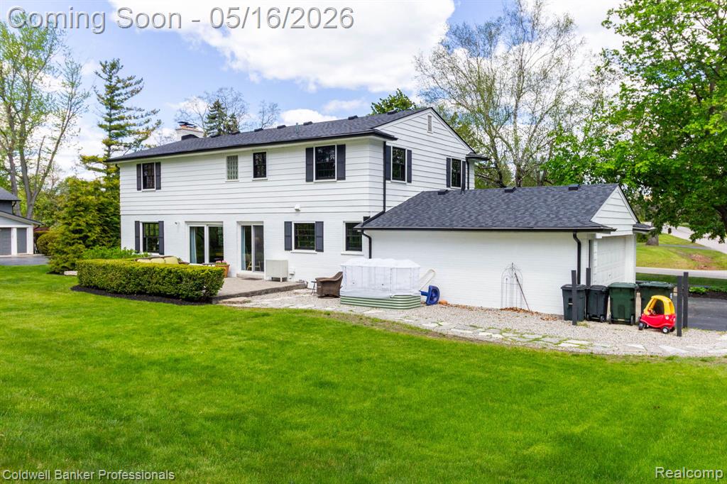 605 Apple Hill Lane, Rochester Hills, MI 48306 — Photo 42