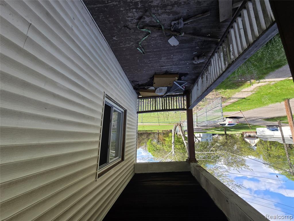 611 S 4th Avenue, Saginaw, MI 48607 — Photo 2