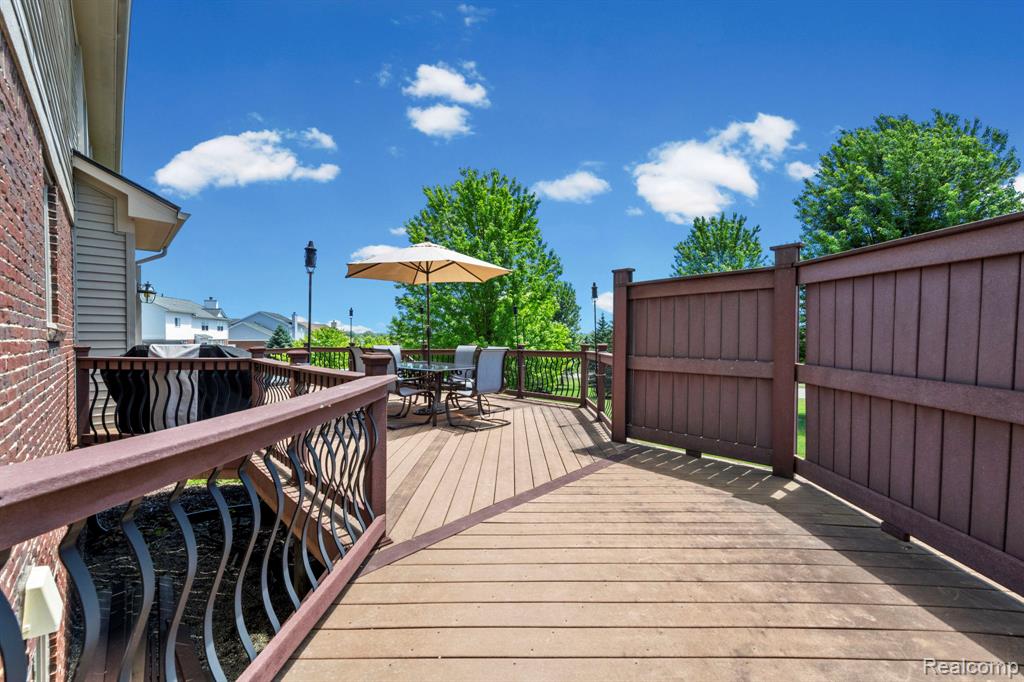 981 Coventry Court, Oxford, MI 48371 — Photo 13