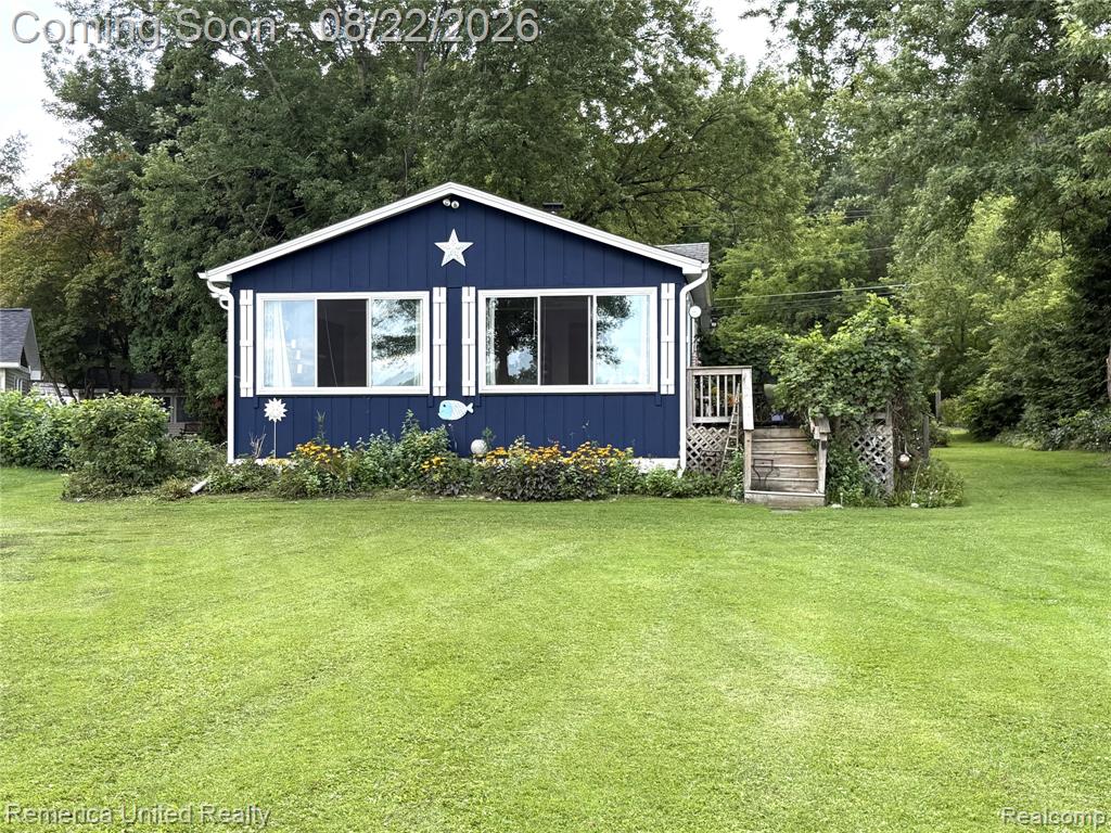 12035 Read Road, Fenton, MI 48430