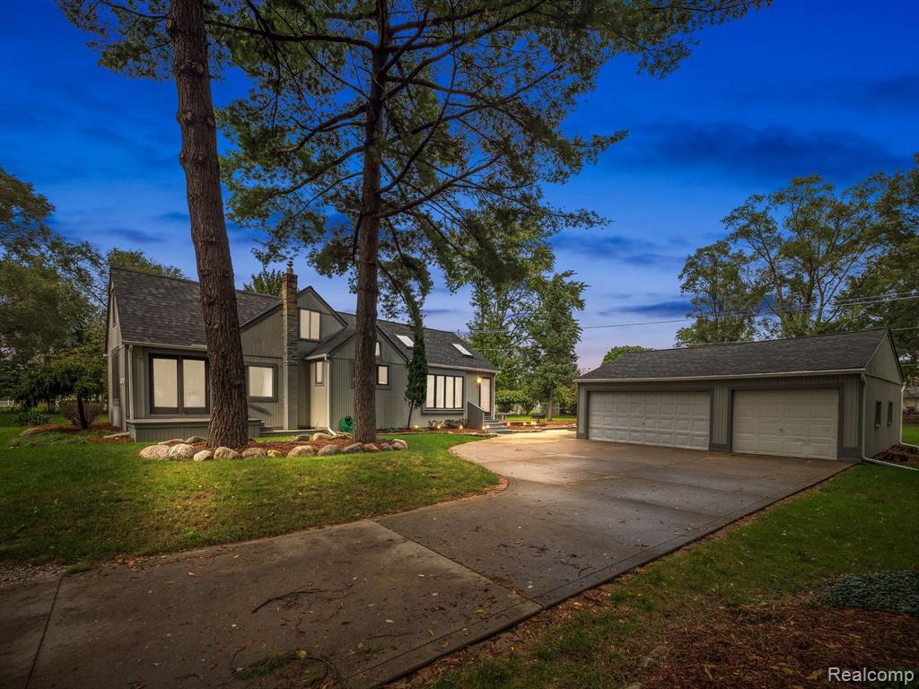 48070 SHELBY Road, Shelby Twp, MI 48317 — Photo 2