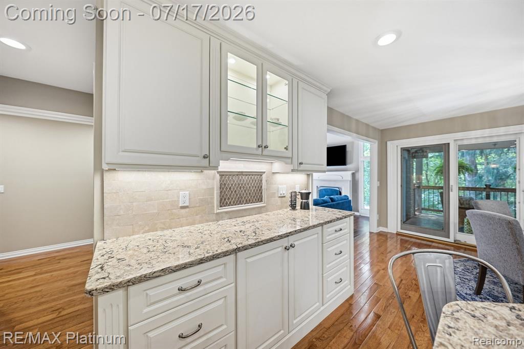 5458 Lake Ridge Drive, Brighton, MI 48116 — Photo 14