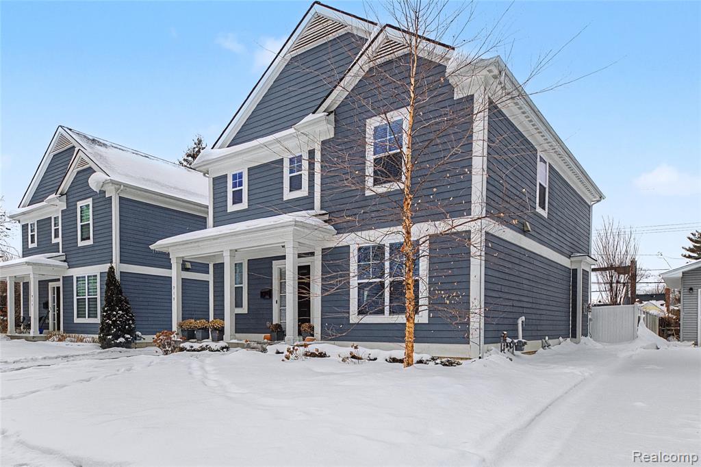 910 McLean Avenue, Royal Oak, MI 48067 — Photo 2