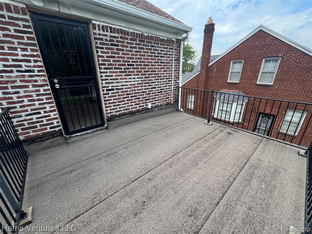 9527 E Outer Drive, Detroit, MI 48213 — Photo 28
