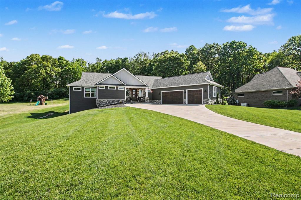 4112 Prairie Rose Drive, Howell, MI 48843 — Photo 2