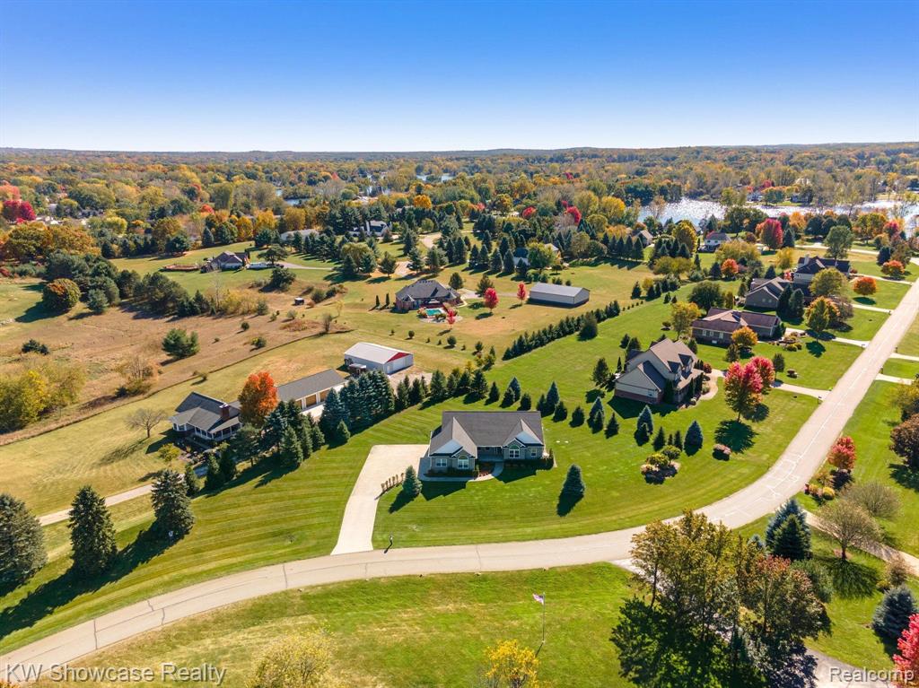 4276 TAGGETT LAKE Drive, Highland, MI — Photo 49
