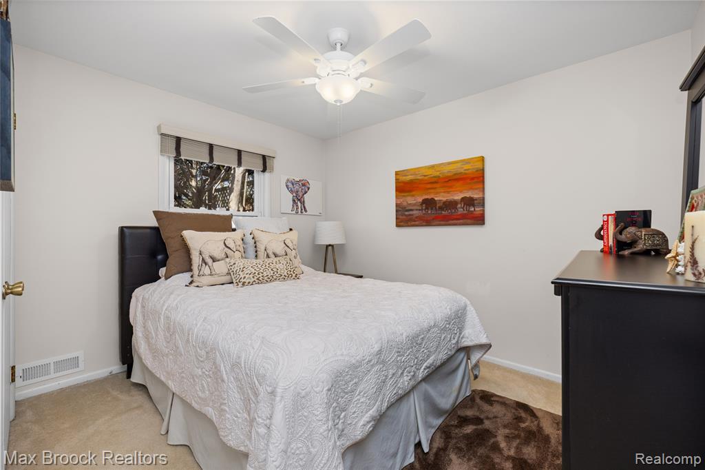 4550 Patrick Road, West Bloomfield, MI — Photo 28