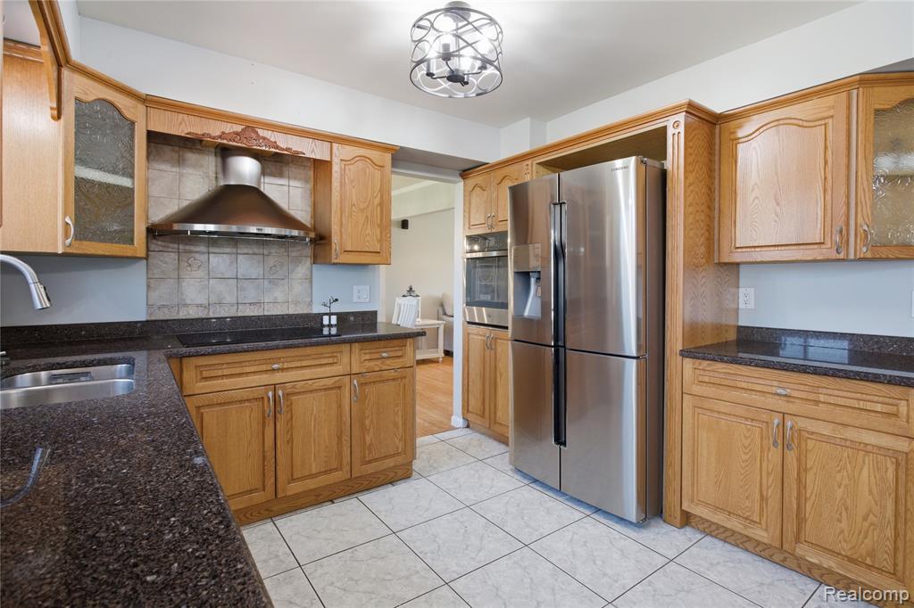 4171 Rose Mary Drive, Sterling Heights, MI 48310 — Photo 16