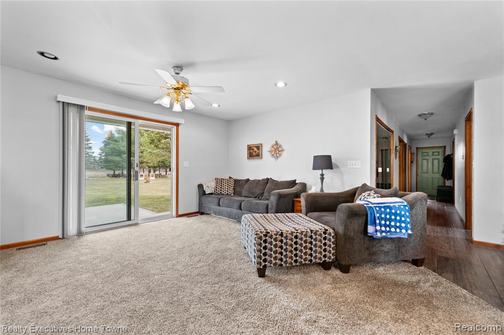 12060 Speaker Road, Yale, MI 48097 — Photo 11