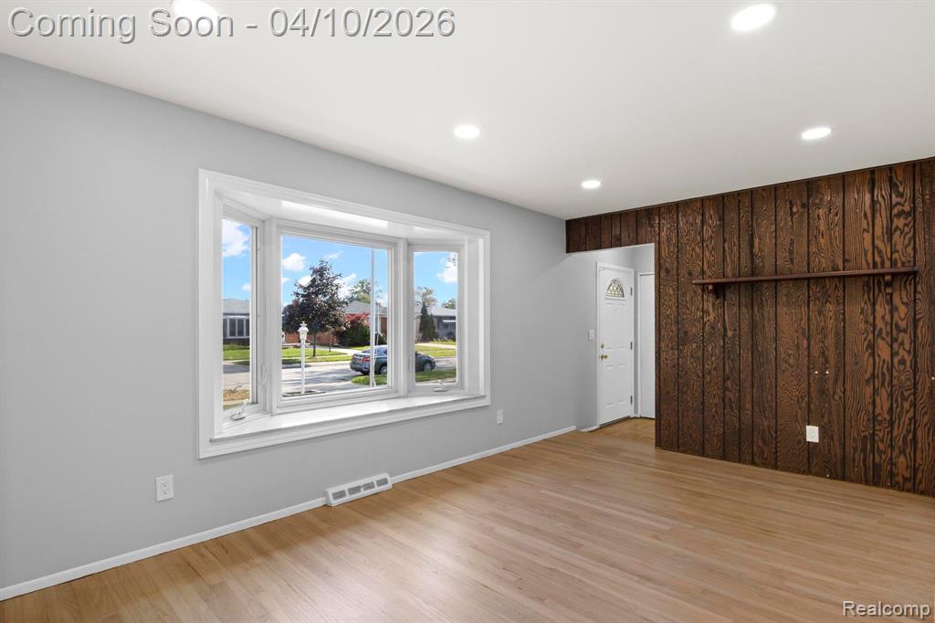 6171 Kingsbury Street, Dearborn Heights, MI 48127 — Photo 6