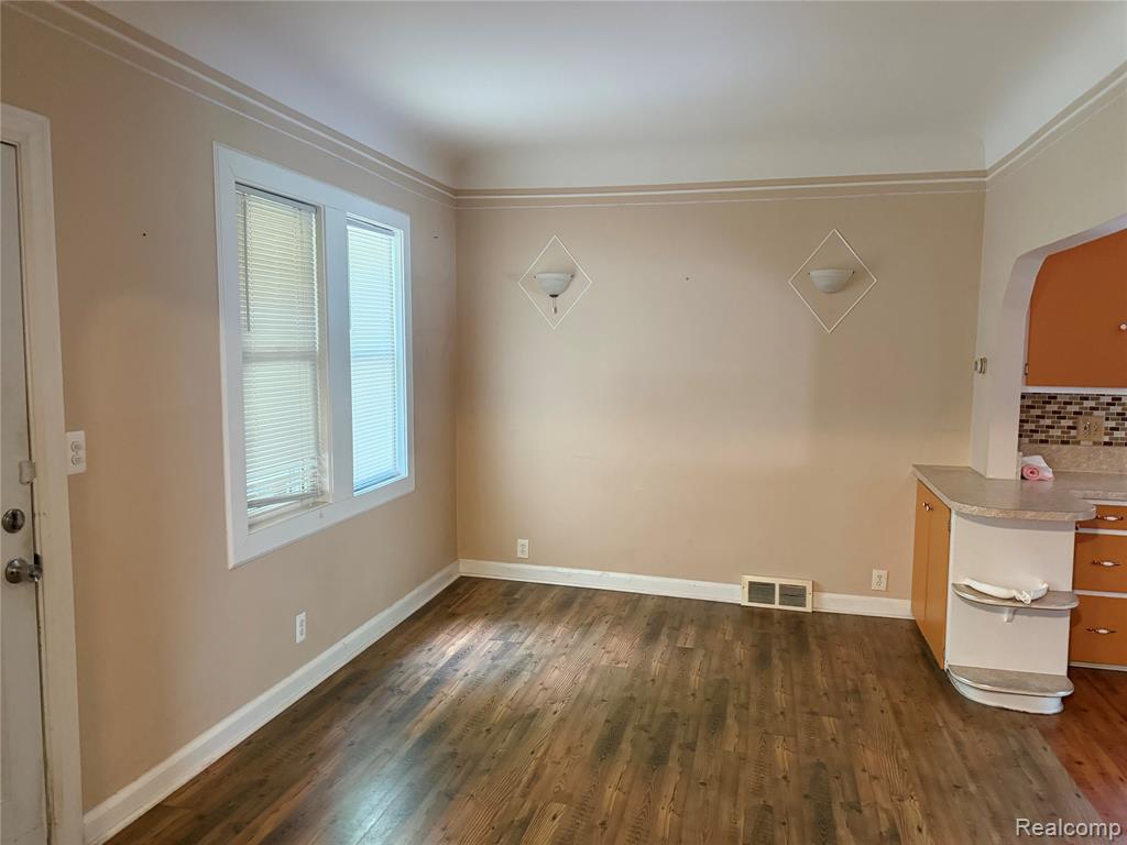 3992 Dallas Avenue, Warren, MI 48091 — Photo 7