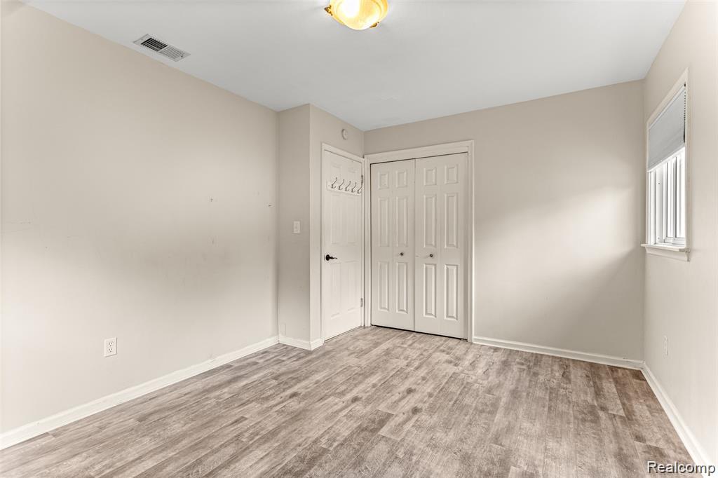 5944 Hubbell Street, Dearborn Heights, MI 48127 — Photo 6