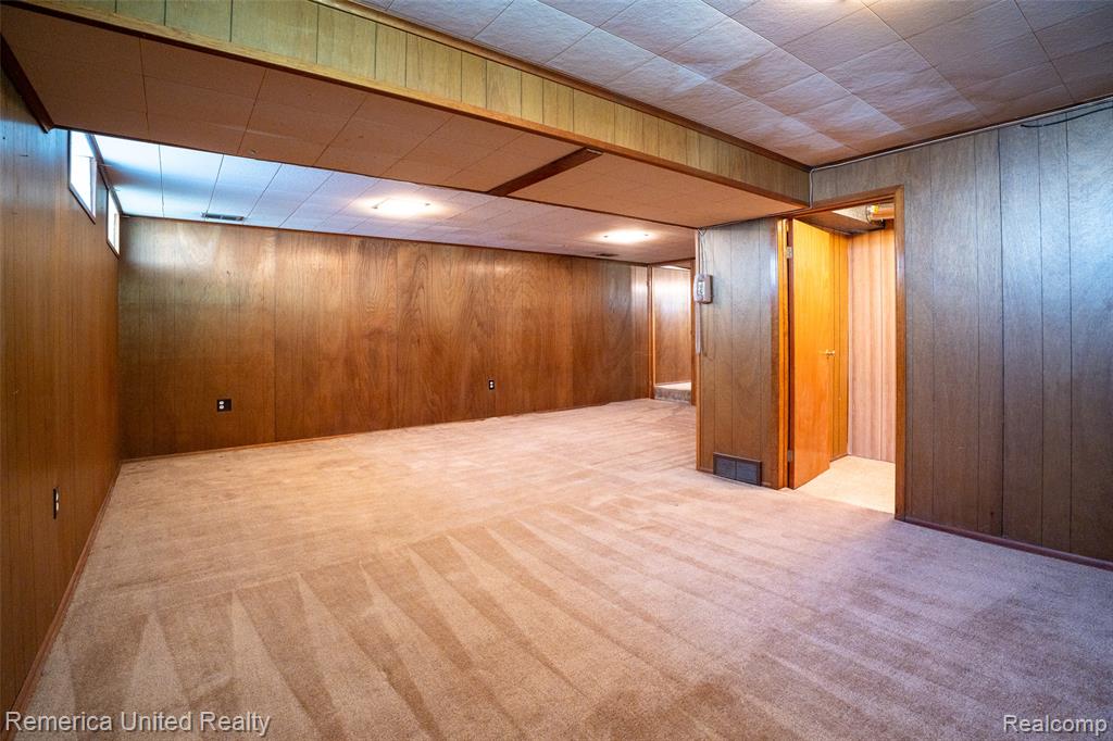 839 Sweetbriar, Milford, MI 48381 — Photo 48