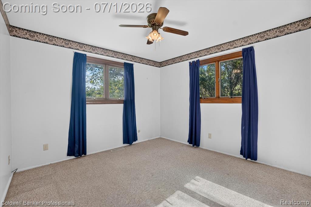5410 Mancelona Drive, Grand Blanc, MI 48439 — Photo 17