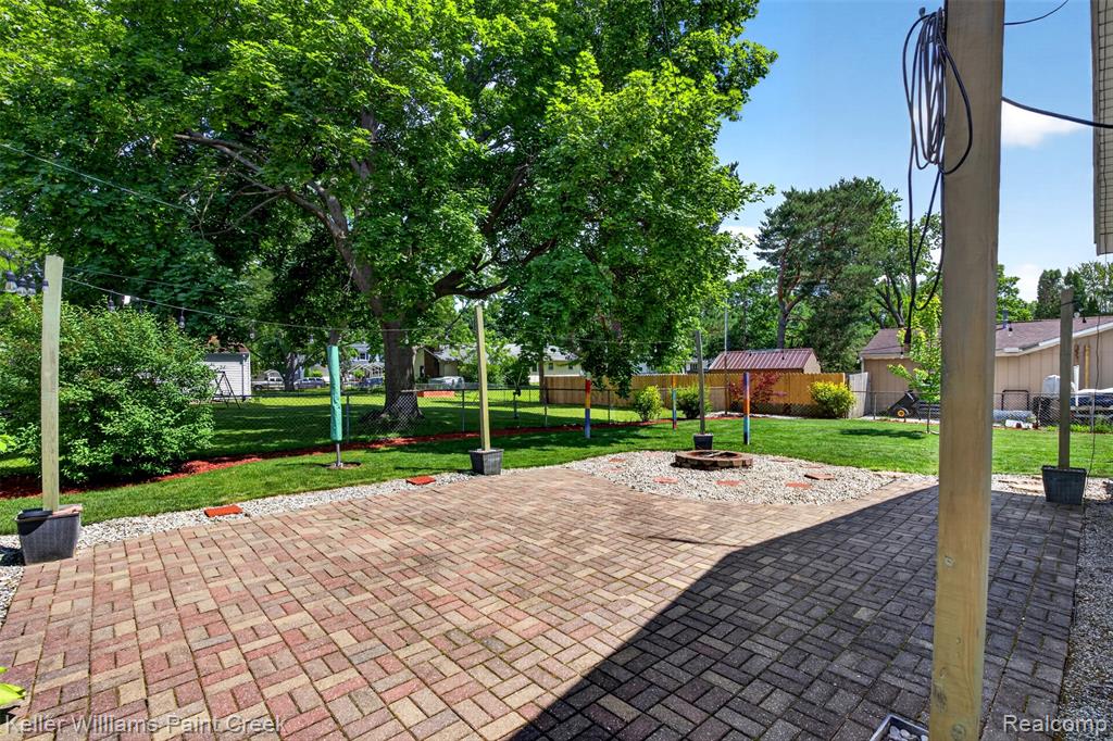 700 Coolidge Drive, Midland, MI 48642 — Photo 33