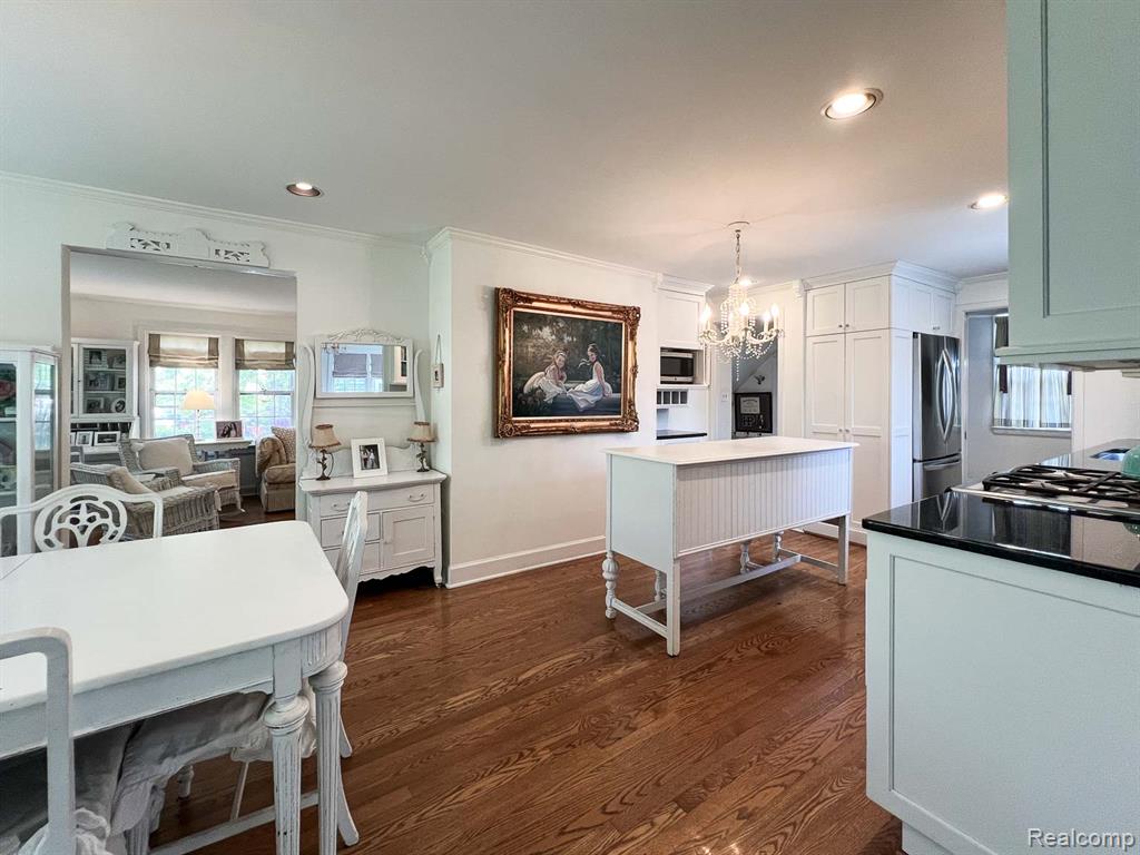 932 Forest Avenue, Birmingham, MI 48009 — Photo 17