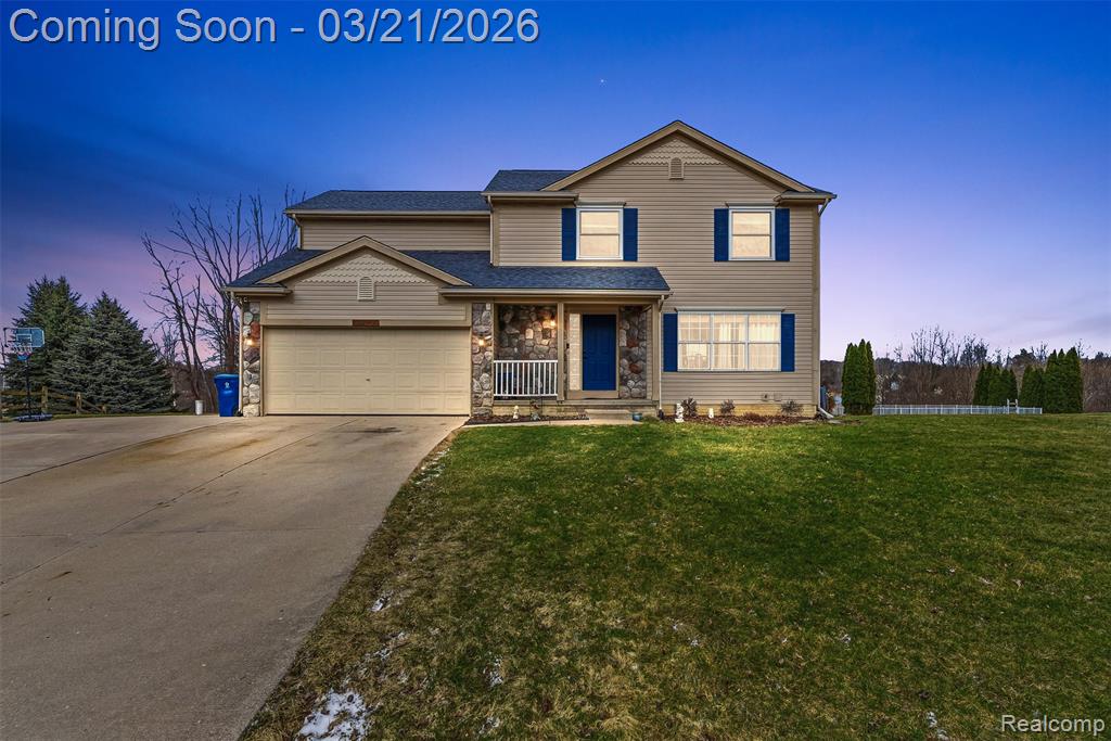 1472 St Lawrence Court, Fenton, MI 48430 — front exterior