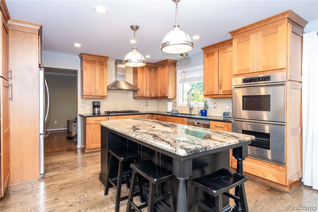 8140 Staghorn Trail, Clarkston, MI 48348 — Photo 9