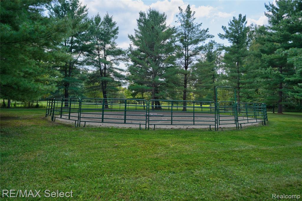 10350 S Horton Road, Goodrich Vlg, MI — Photo 22
