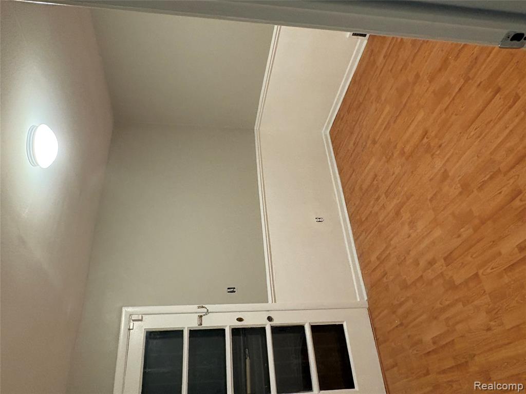 15337 Veronica Avenue, Eastpointe, MI 48021 — Photo 18