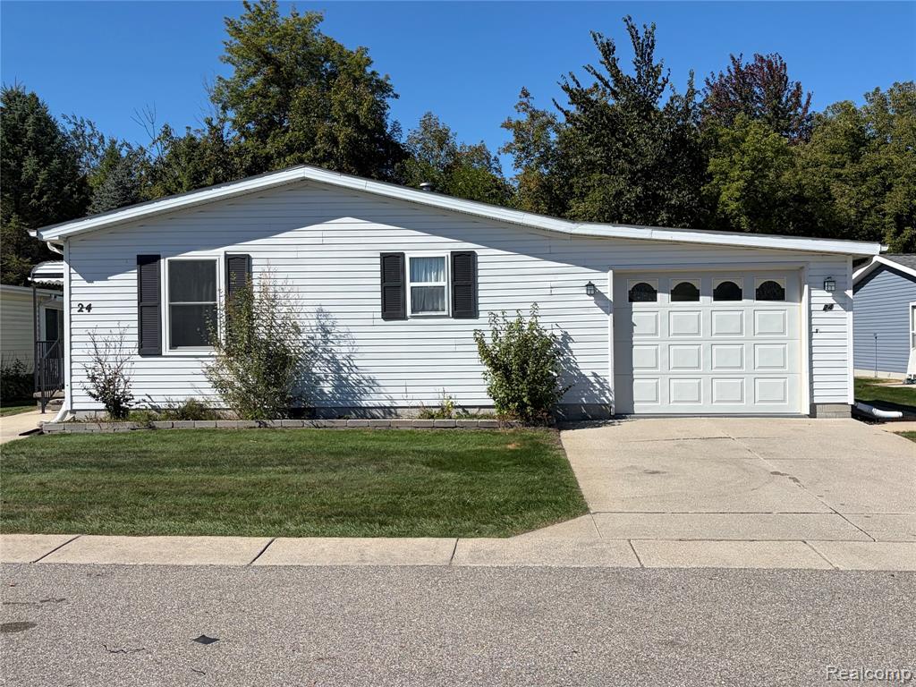 4333 24th Avenue, 24, Fort Gratiot, MI 48059