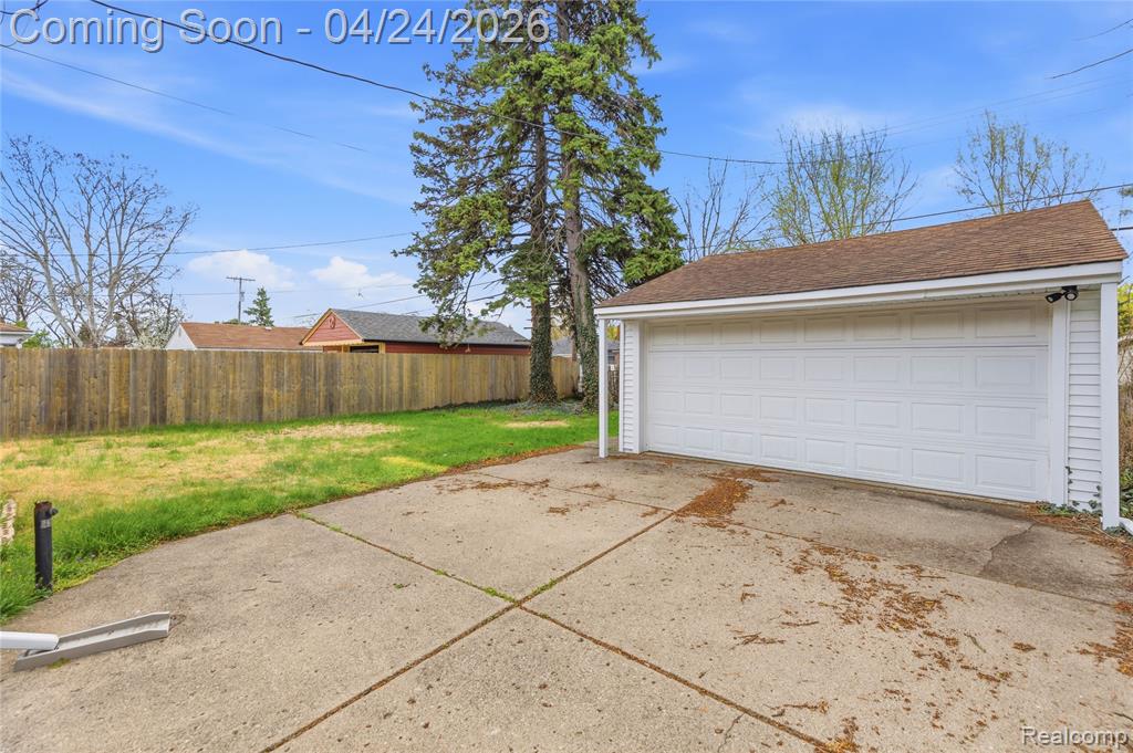 13431 Burton Street, Oak Park, MI 48237 — Photo 30