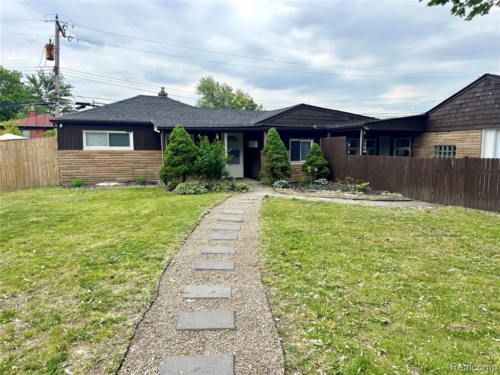 19940 Stanley Street, Melvindale, MI