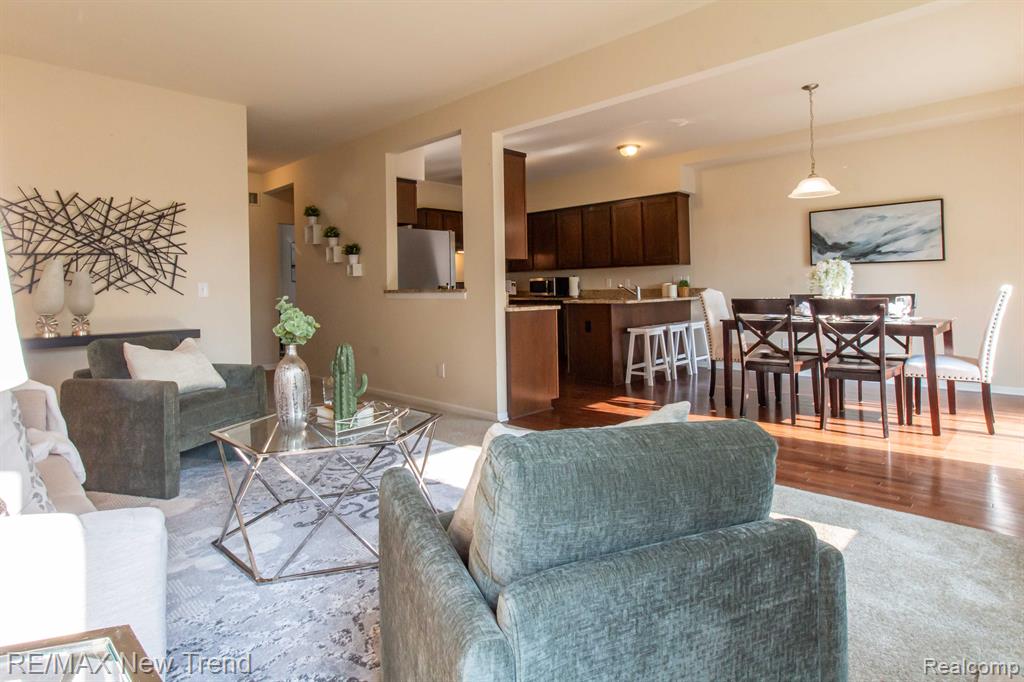 24485 ROSEMONT Drive, South Lyon, MI 48178 — Photo 9
