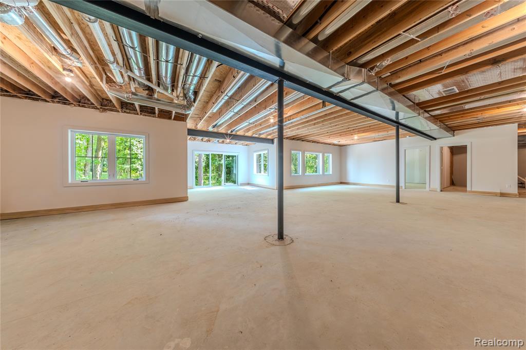 7509 Maple Ridge Drive, Clarkston, MI — Photo 14