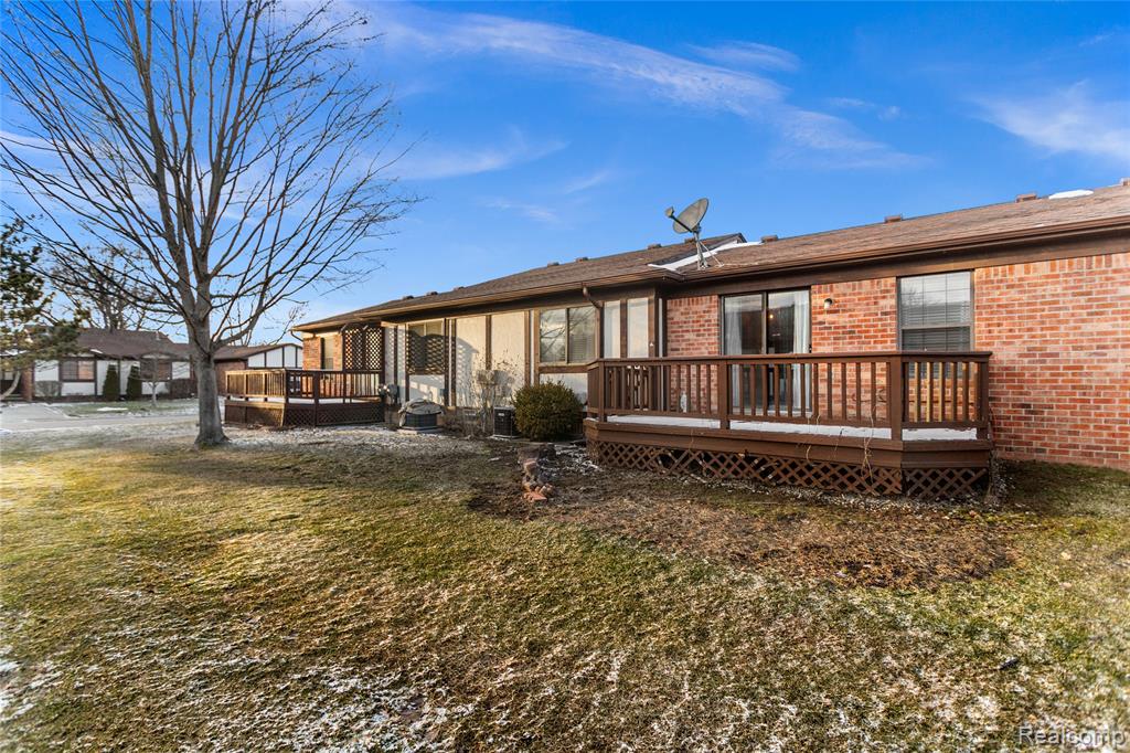 5442 Stanford Court, Warren, MI 48091 — Photo 26