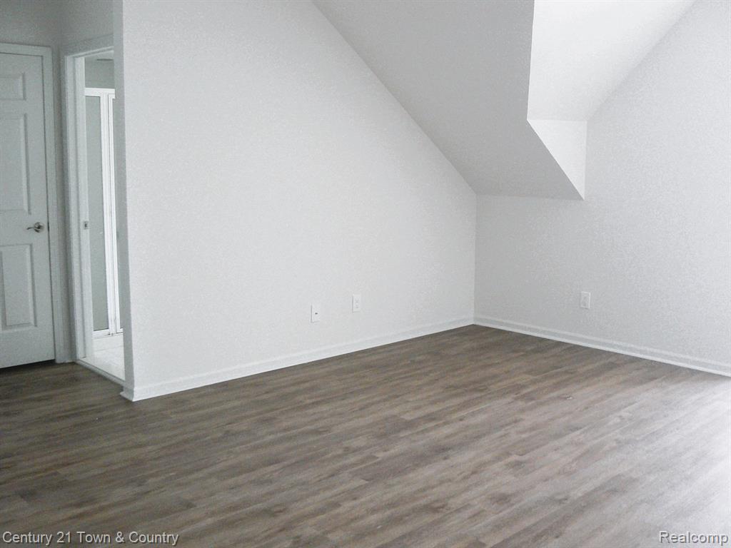 1327 S Main Street, 12, Royal Oak, MI 48067 — Photo 17