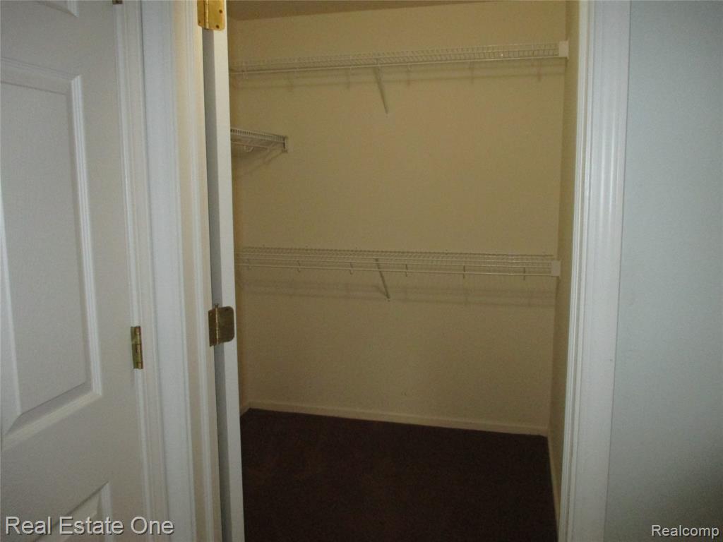 44982 Marigold Drive, Sterling Heights, MI 48314 — Photo 9