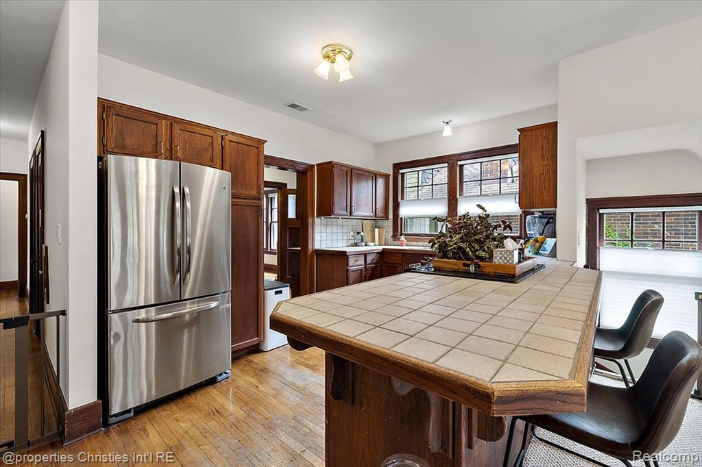 3417 Seminole Street, Detroit, MI, 48214