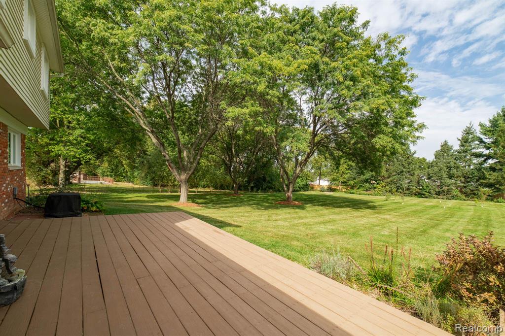 55146 PARK Place, New Hudson, MI 48165 — Photo 69