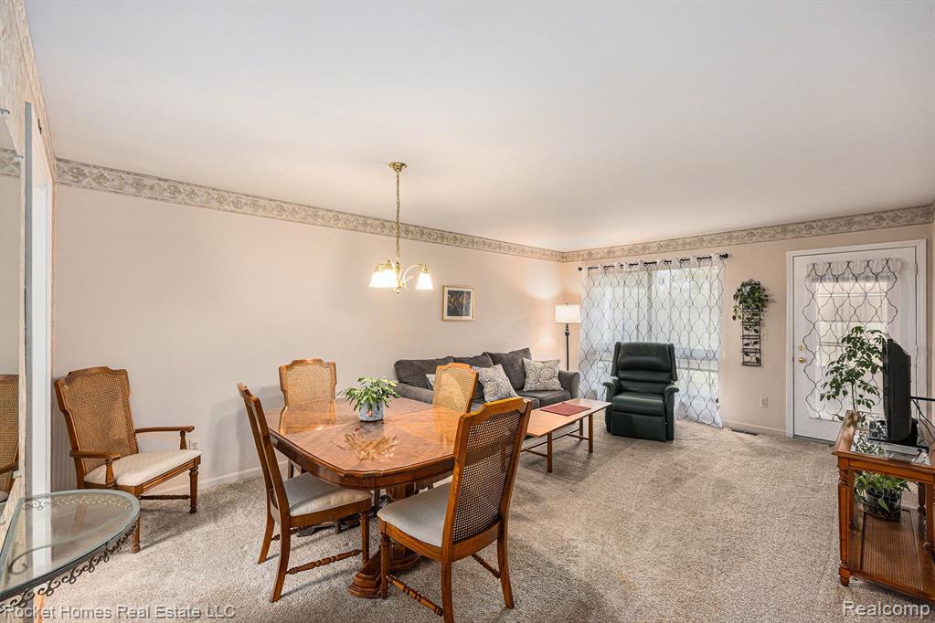 949 WEXFORD Way, Rochester Hills, MI 48307 — Photo 7