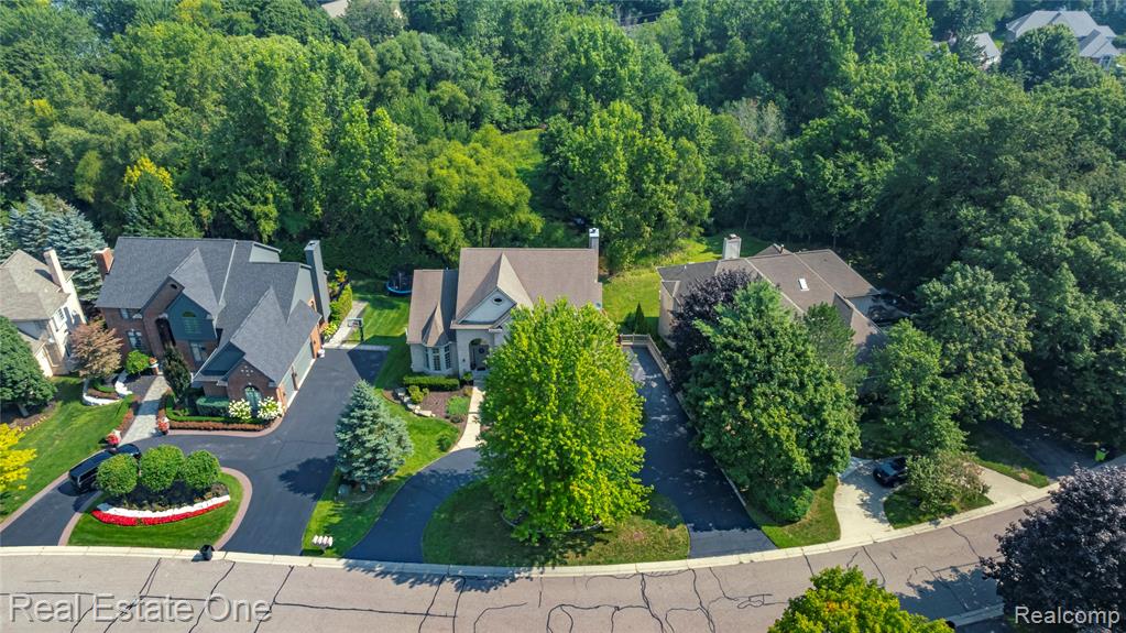 6210 Orchard Woods Drive, West Bloomfield, MI 48324 — Photo 63